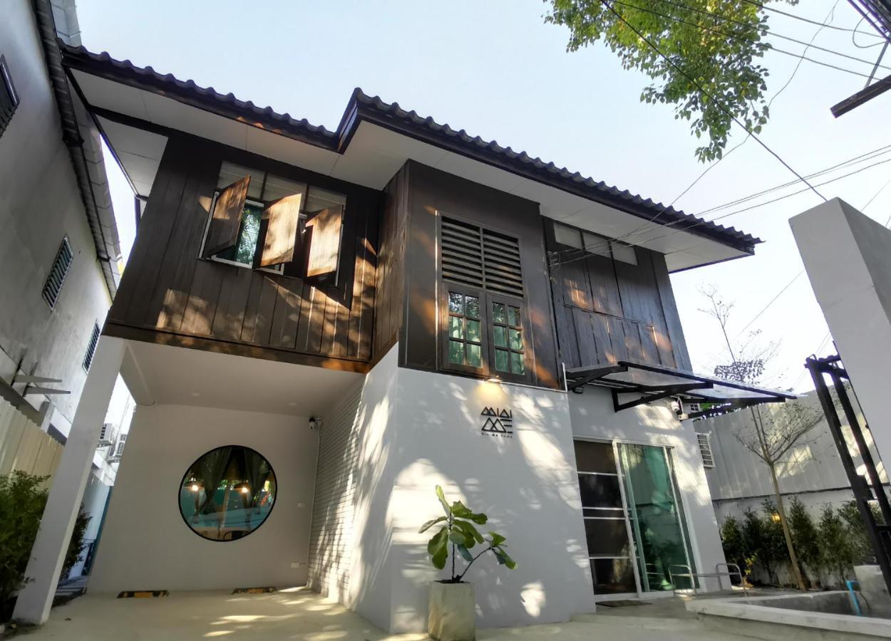 Mini-Me Home, A Cozy Entire House In Old City เชียงใหม่ ภายนอก รูปภาพ