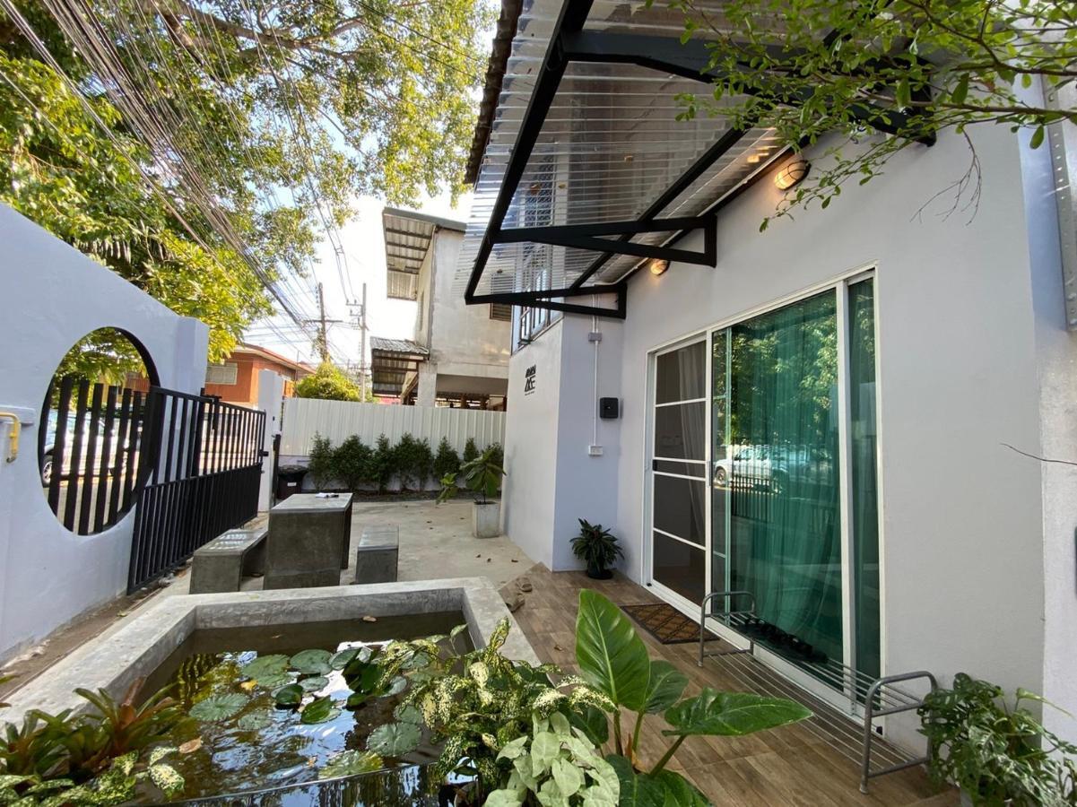 Mini-Me Home, A Cozy Entire House In Old City เชียงใหม่ ภายนอก รูปภาพ